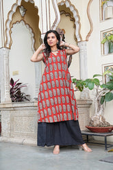 SYAHI BEGARBLOCK PRINTED KURTA SET