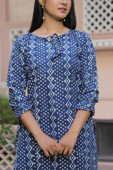 INDIGO PRINTED STRAIGHT KURTI