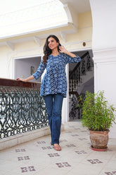 INDIGO BLUE STAR PRINT COTTON TUNIC