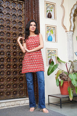 RUST RED HAND BLOCK COTTON SHORT KURTI