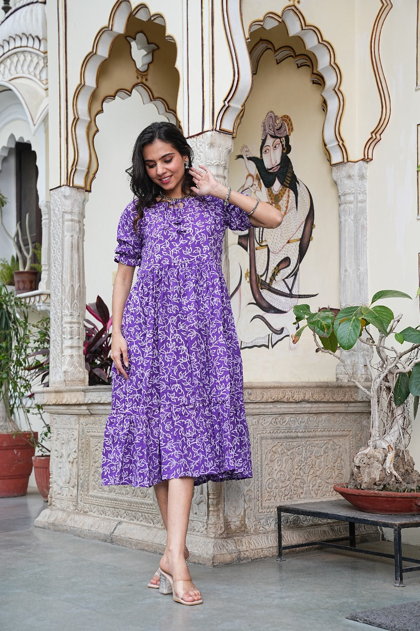 LAVENDER BLOOM FLARED DRESS