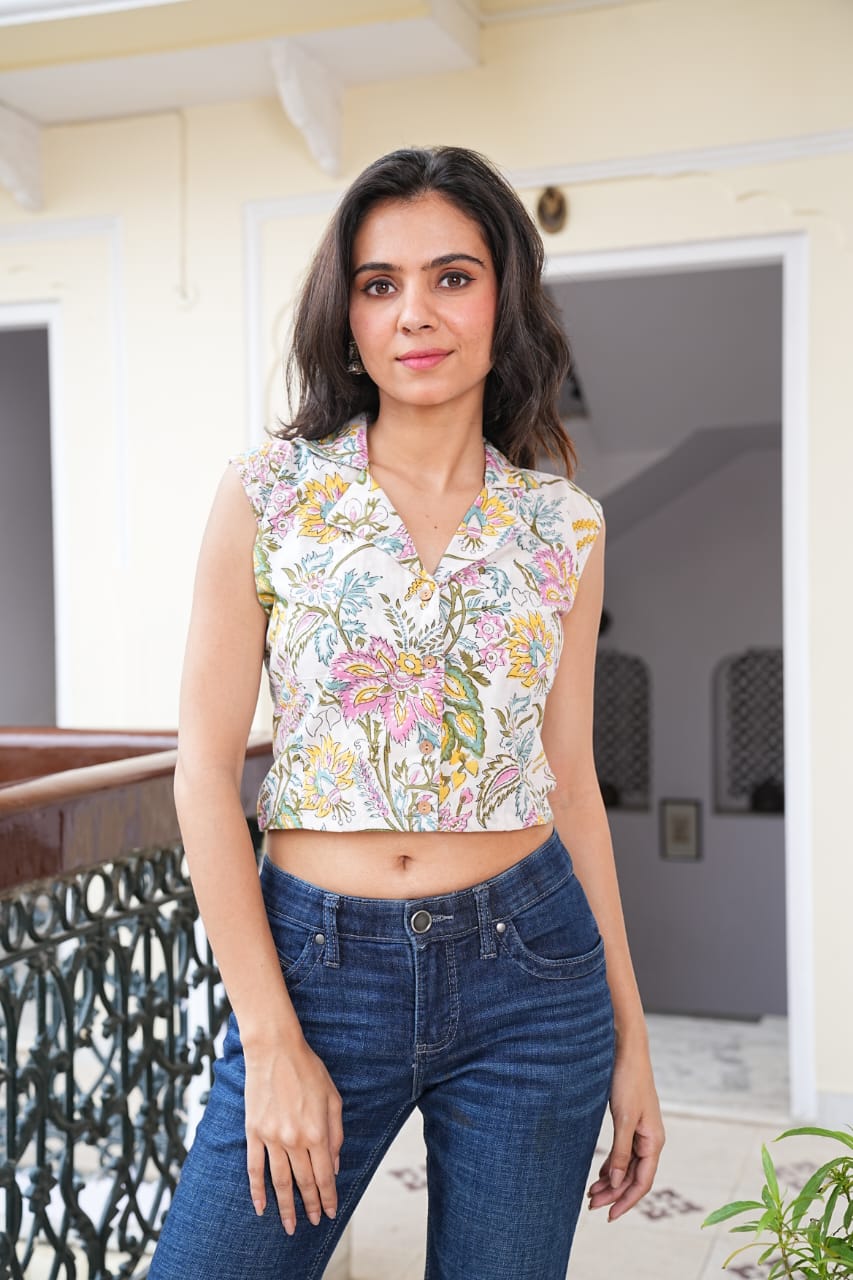PHOOLVAN IVORY – HAND BLOCK PRINTED FLORAL COTTON CROP TOP
