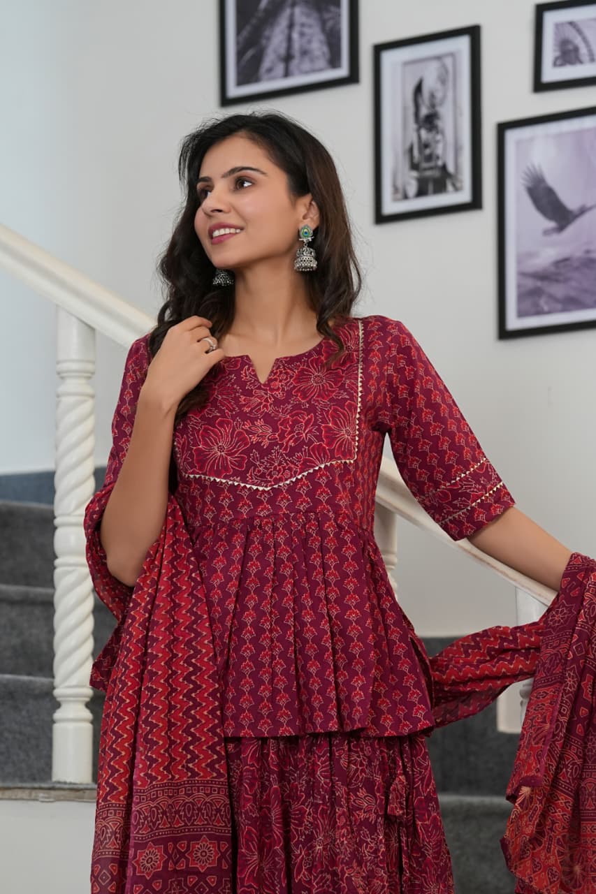 KUMUDINI – DEEP MAROON HANDBLOCK LEHENGA SET