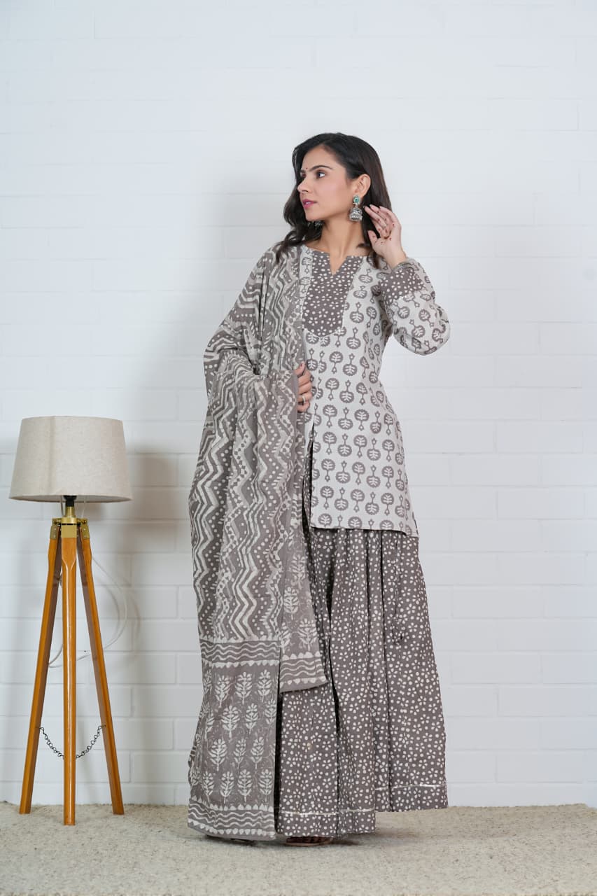 KASHISH GREY HAND BLOCK PRINTED LEHENGA SET