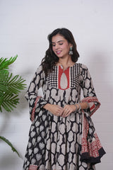 VANYA – HAND BLOCK PRINTED ANARKALI SET